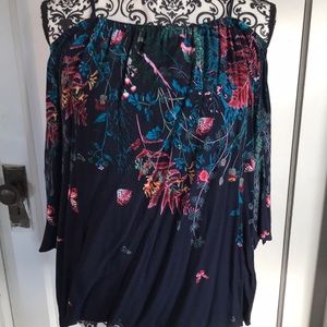 Off the shoulder cute top